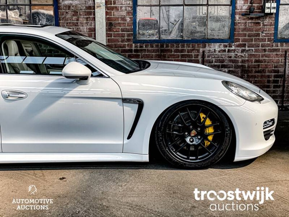 Porsche Panamera S 4.8 V8 400PS 2010