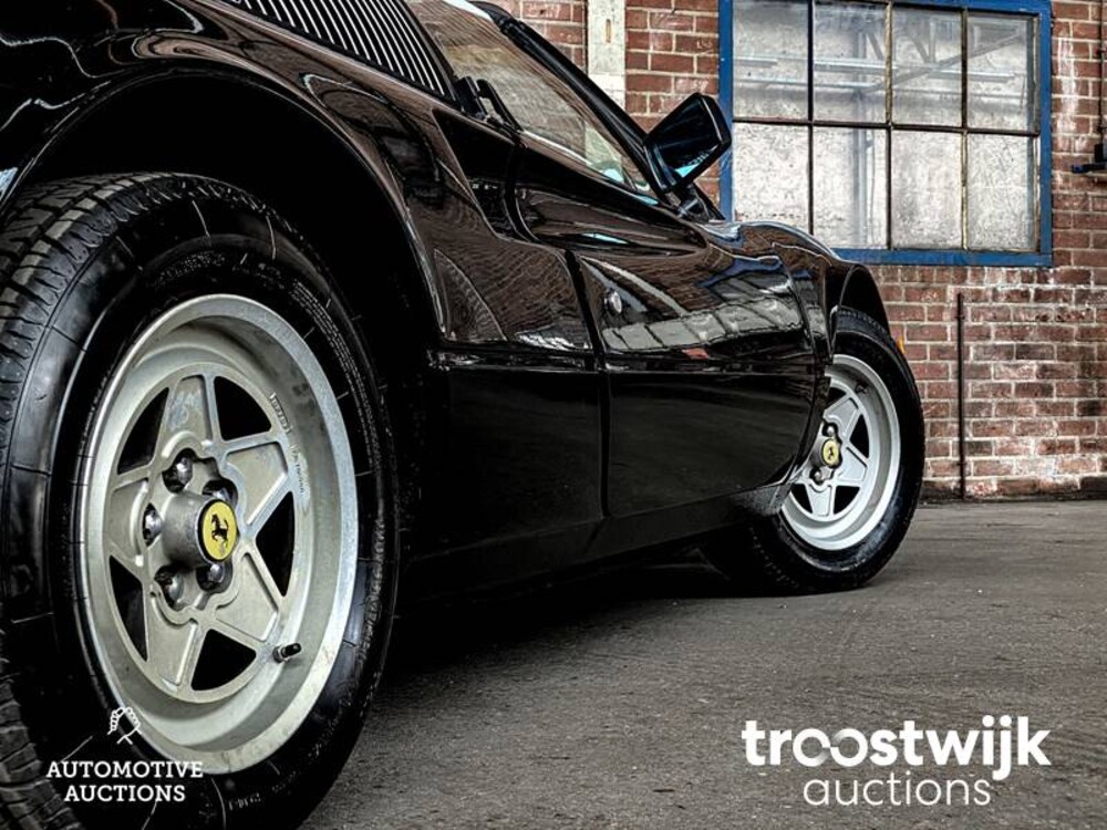 Ferrari 308 GTS Quattrovalvole 1983