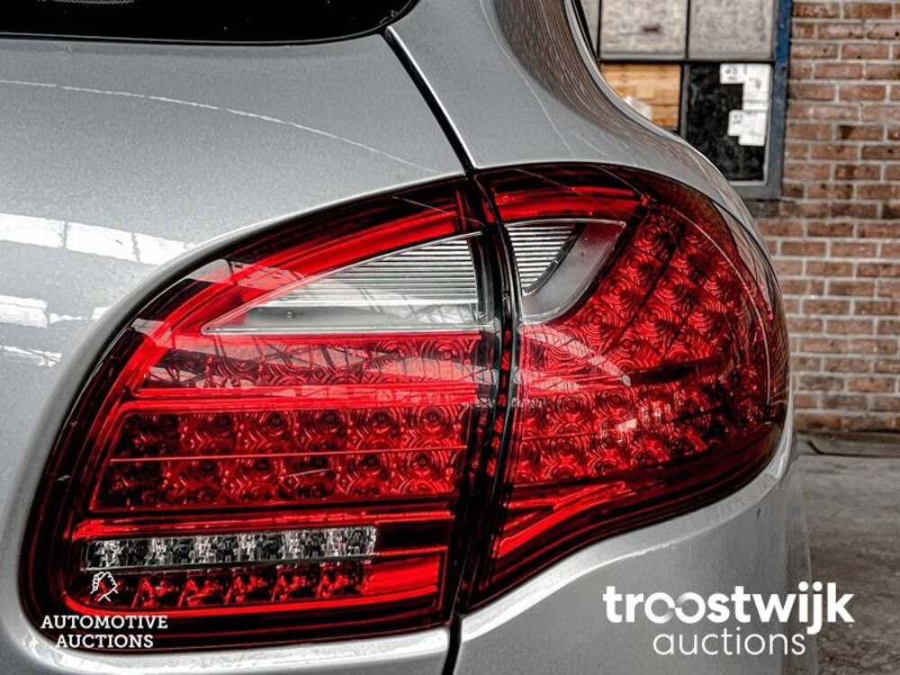 Porsche Cayenne 3.0 V6 240PS 2010