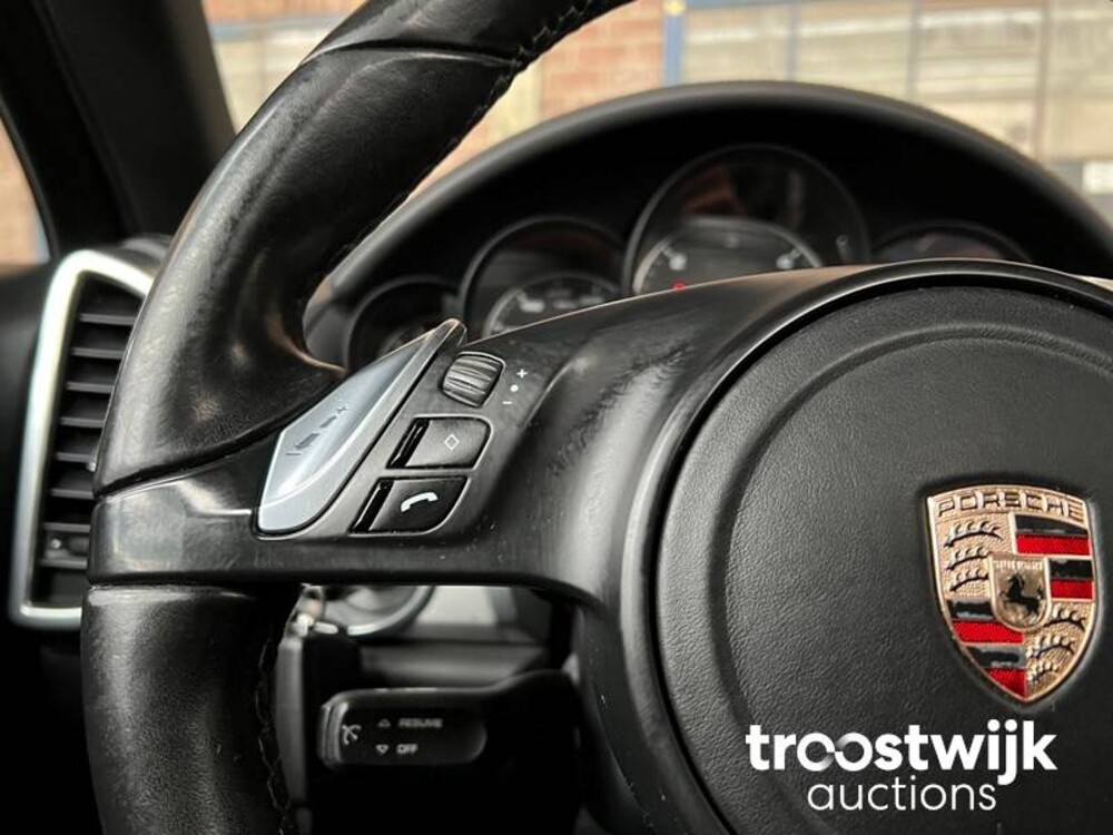 Porsche Cayenne 3.0 V6 240PS 2010