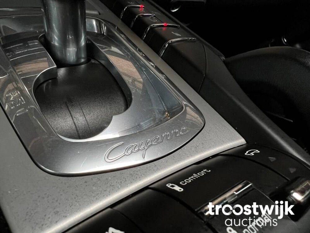 Porsche Cayenne 3.0 V6 240PS 2010