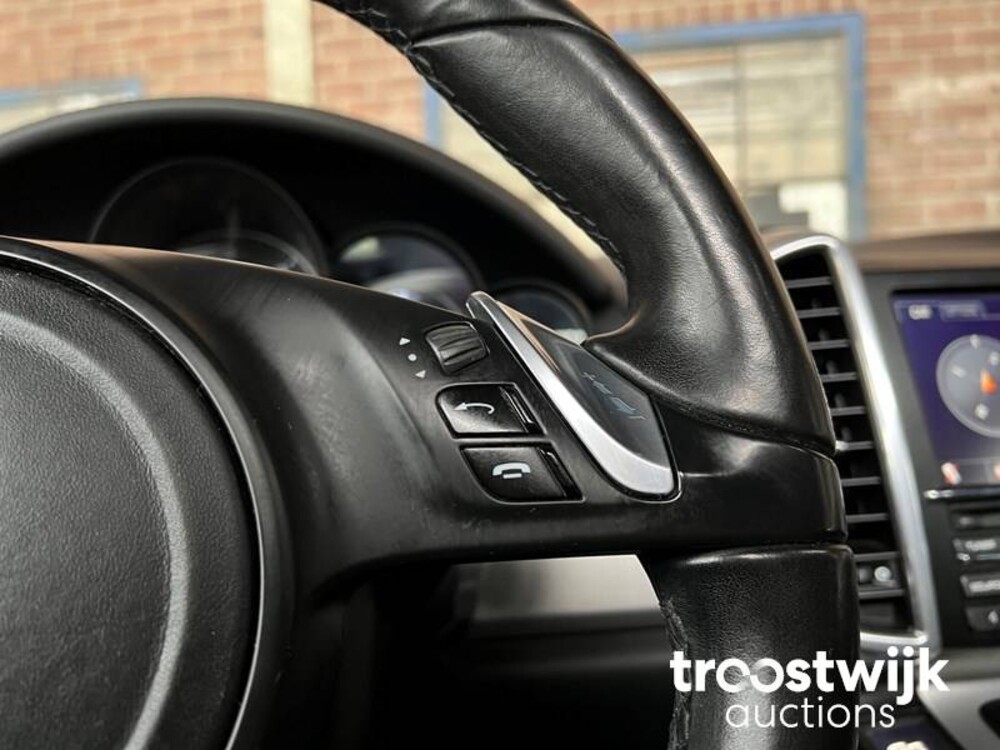 Porsche Cayenne 3.0 V6 240PS 2010