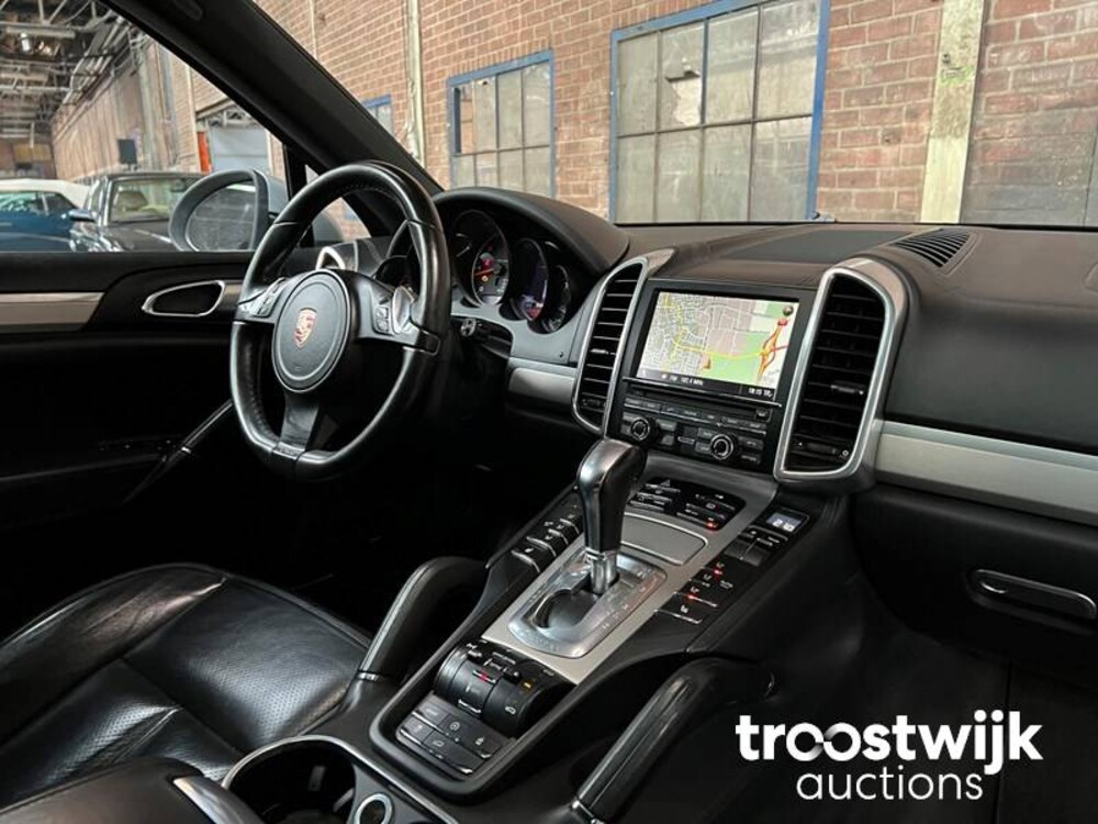 Porsche Cayenne 3.0 V6 240PS 2010