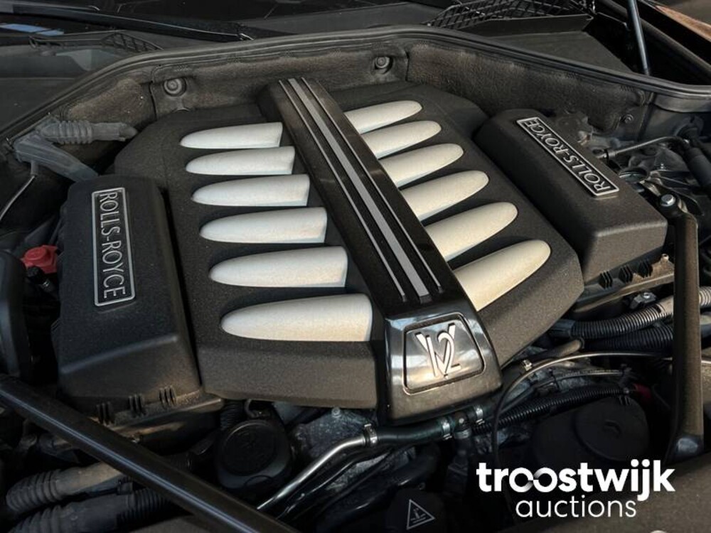 Rolls-Royce Ghost EWB 6.6 V12 (Verlängerter Radstand) 571PS 2011