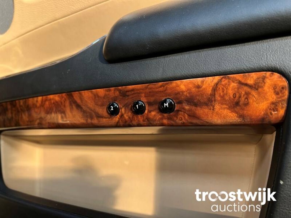 Rolls-Royce Ghost EWB 6.6 V12 (Verlängerter Radstand) 571PS 2011