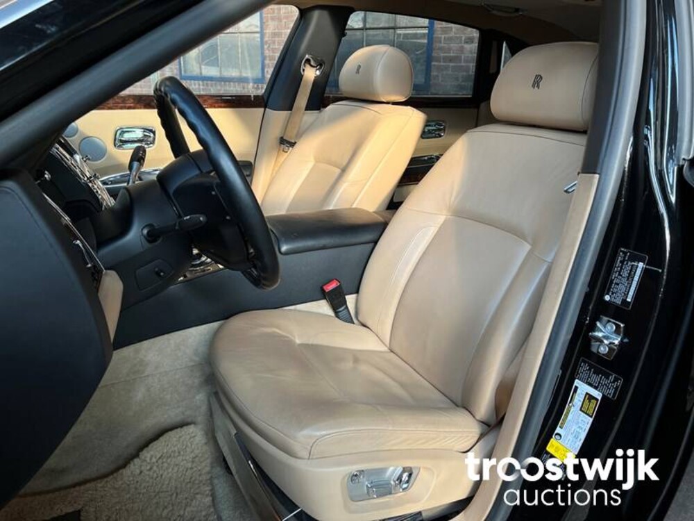 Rolls-Royce Ghost EWB 6.6 V12 (Verlängerter Radstand) 571PS 2011