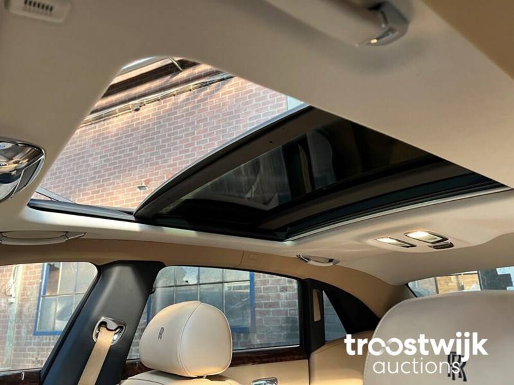 Rolls-Royce Ghost EWB 6.6 V12 (Verlängerter Radstand) 571PS 2011