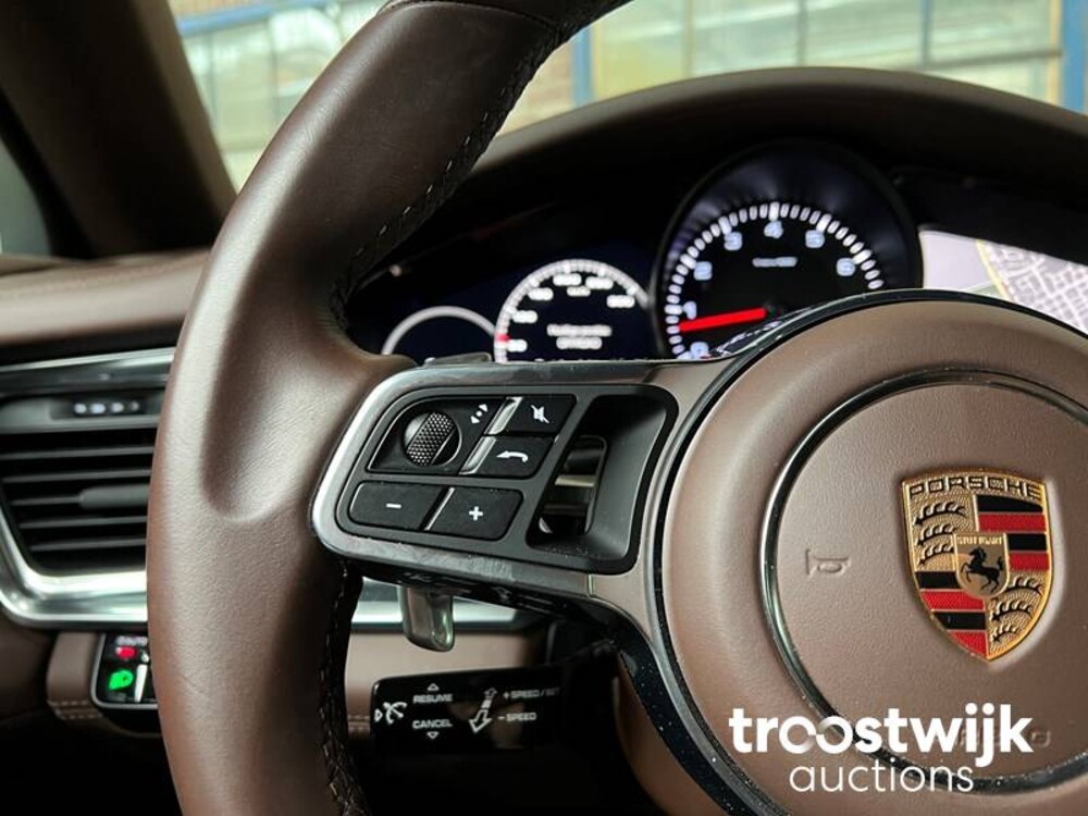Porsche Panamera 4 3.0 V6 Neu-Modell 330PS 2017 -Orig NL-, RG-227-L