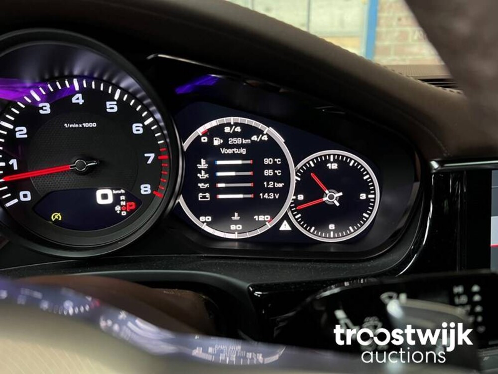 Porsche Panamera 4 3.0 V6 Neu-Modell 330PS 2017 -Orig NL-, RG-227-L