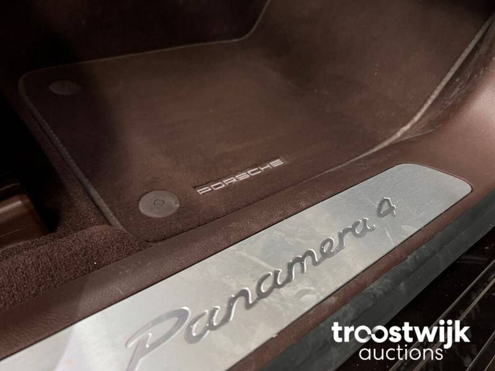 Porsche Panamera 4 3.0 V6 Neu-Modell 330PS 2017 -Orig NL-, RG-227-L