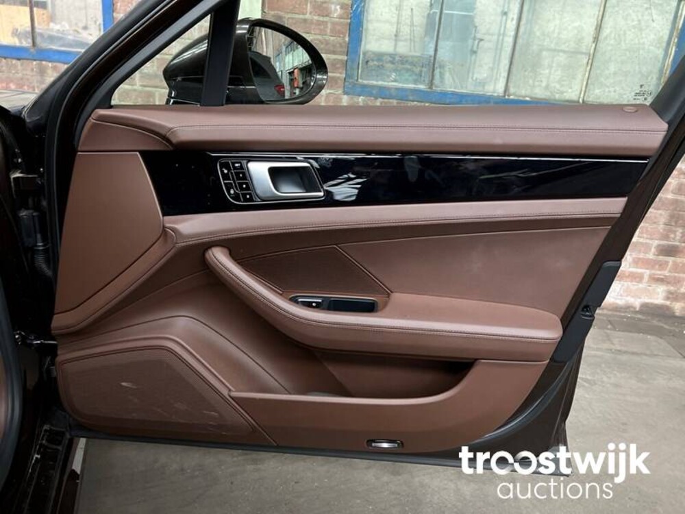 Porsche Panamera 4 3.0 V6 Neu-Modell 330PS 2017 -Orig NL-, RG-227-L