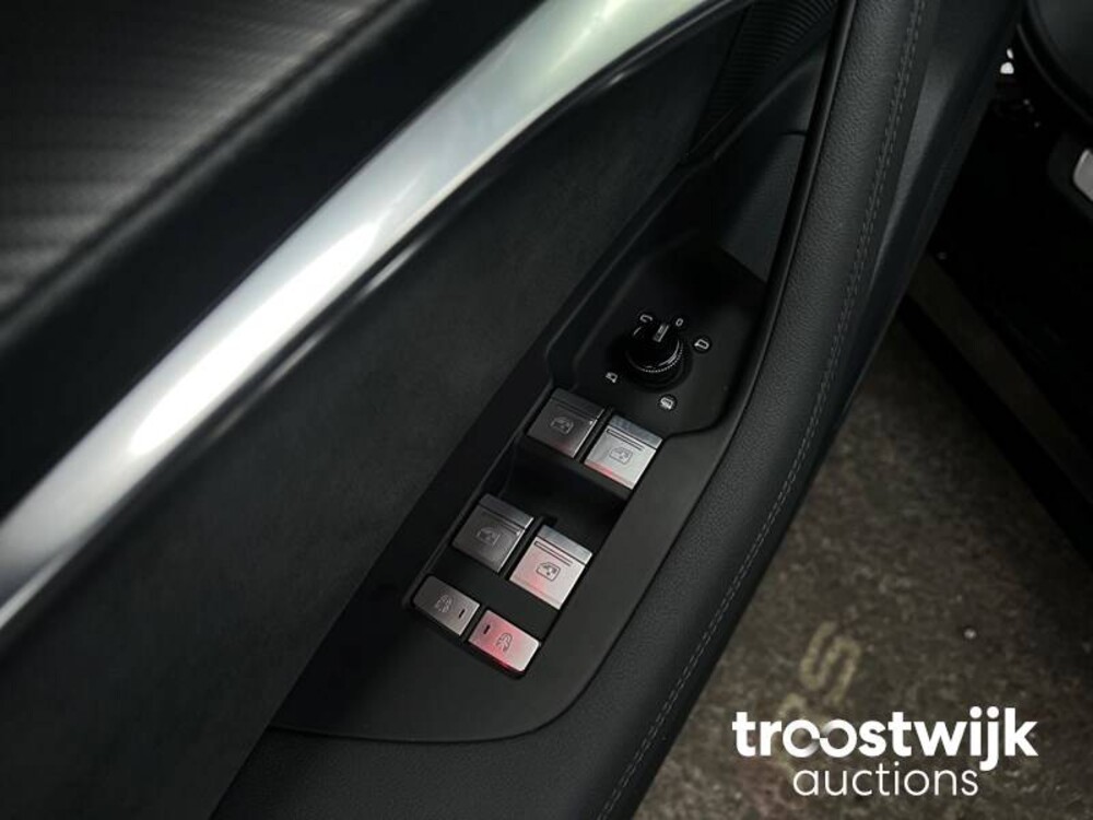 Audi RS6 Avant 4.0 V8 TFSI Quattro 600PS 2021 -Herstellergarantie-, P-540-GL