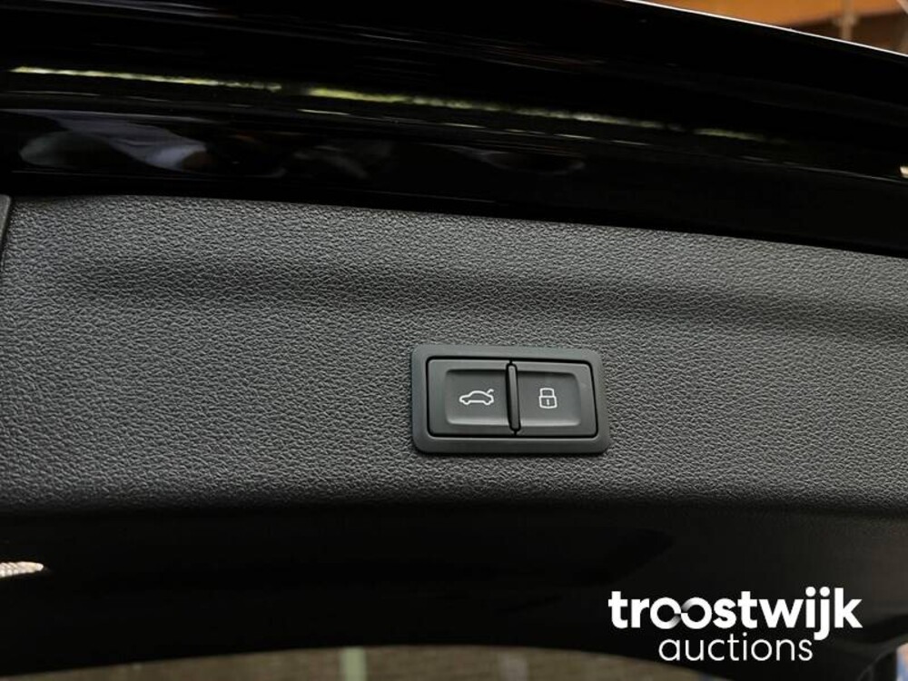 Audi RS6 Avant 4.0 V8 TFSI Quattro 600PS 2021 -Herstellergarantie-, P-540-GL