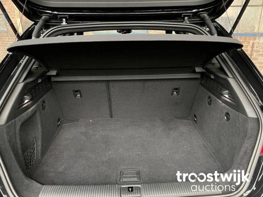 Audi S3 Sportback 2.0 TFSI Quattro Pro Line Plus FACELIFT 301PS 2013, 9-XSG-68