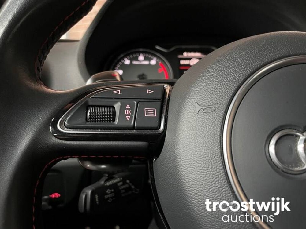 Audi S3 Sportback 2.0 TFSI Quattro Pro Line Plus FACELIFT 301PS 2013, 9-XSG-68