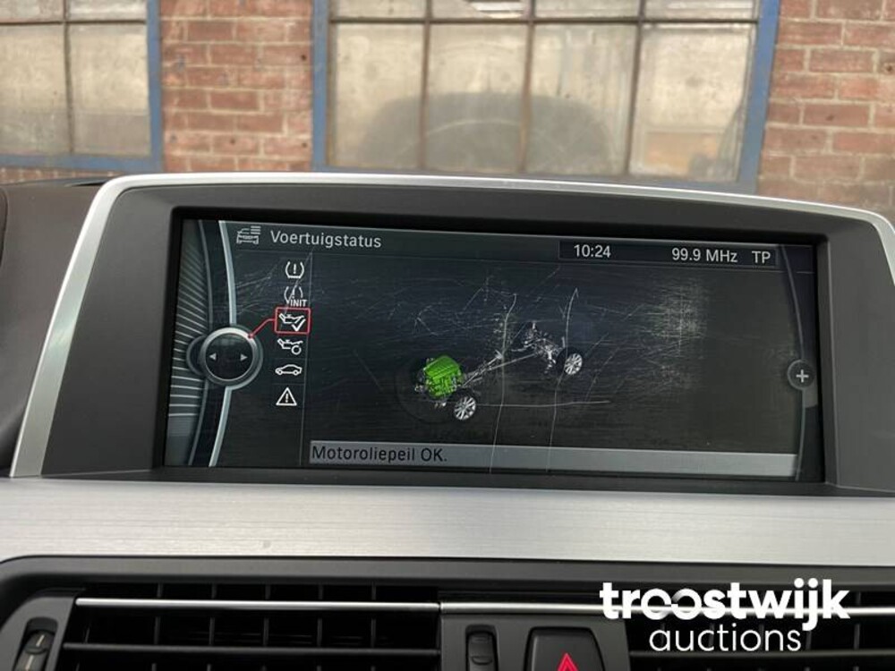 BMW 640i 3.0 L6 6er Serie 235PS 2012