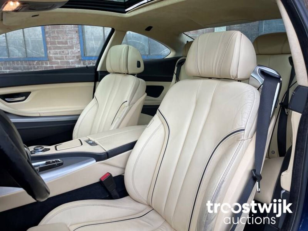 BMW 640i 3.0 L6 6er Serie 235PS 2012
