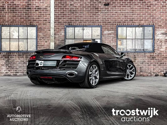 Audi R8 Spyder 5.2 V10 FSI FACELIFT Audi-Exclusive 525PS 2011 Cabriolet, 1-KXH-50