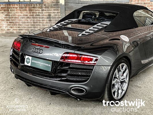 Audi R8 Spyder 5.2 V10 FSI FACELIFT Audi-Exclusive 525PS 2011 Cabriolet, 1-KXH-50