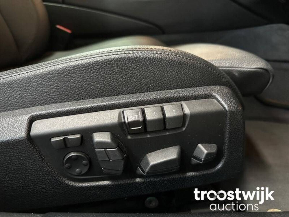 Alpina B6 Gran Coupe Bi-Turbo 540PS 2014 730nM (M6), L-181-VZ