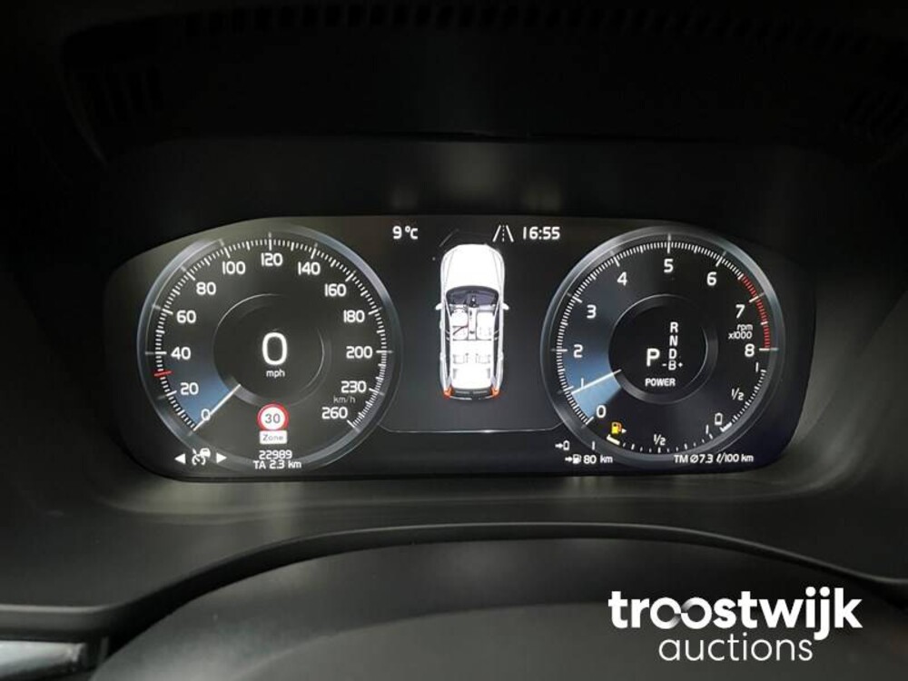 Volvo XC60 T8 R-Design 390PS 2021 -Herstellergarantie-