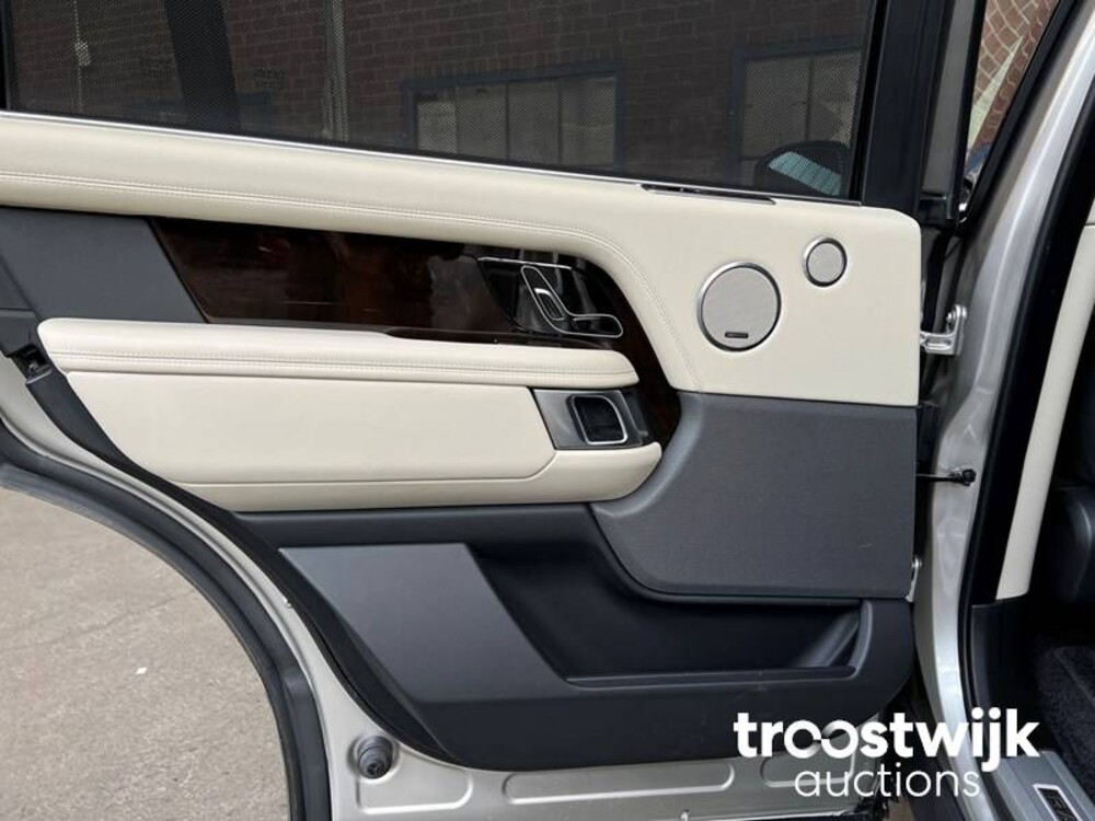 Land Rover Range Rover Vogue LWB Supercharged 386 PS 2019