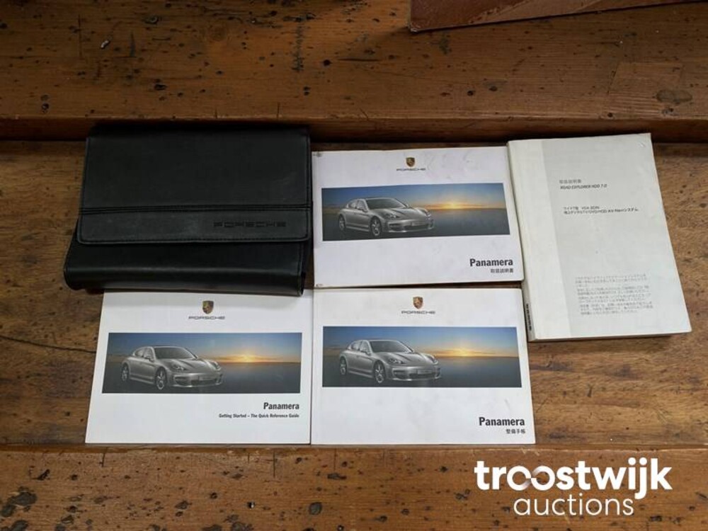 Porsche Panamera S 4.8 V8 400PS 2009