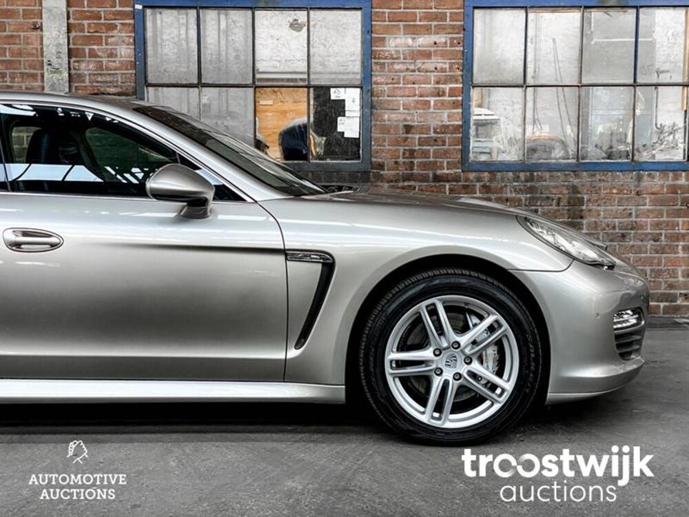 Porsche Panamera S 4.8 V8 400PS 2009