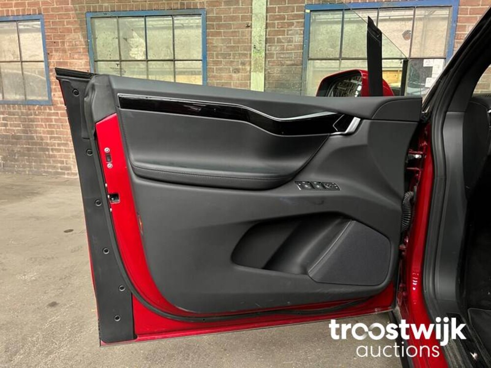 Tesla Model X 100D 6p. 417pk 2017 -Orig. NL-, PB-915-K