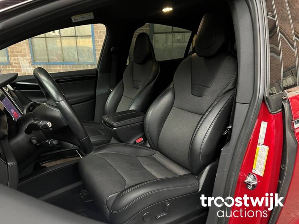 Tesla Model X 100D 6p. 417pk 2017 -Orig. NL-, PB-915-K