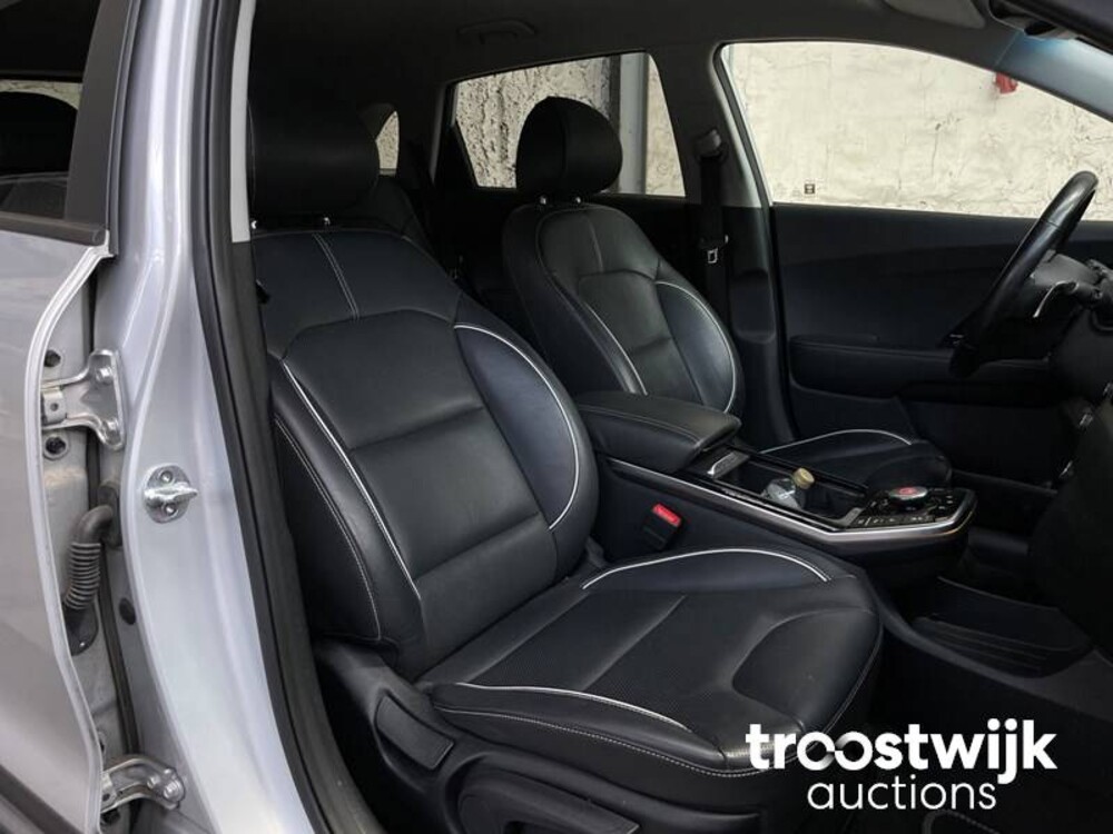 Kia e-Niro ExecutiveLine 64kWh 204pk 2019, -Orig.NL-, XD-773-H