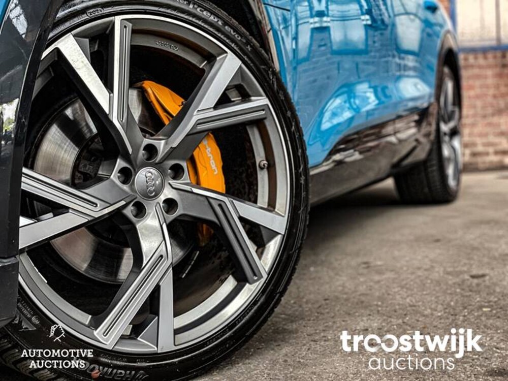 Audi e-tron 55 Sport Quattro Advanced Pro Line Plus 95 kWh 2018, K-877-TV