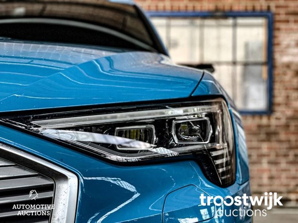 Audi e-tron 55 Sport Quattro Advanced Pro Line Plus 95 kWh 2018, K-877-TV