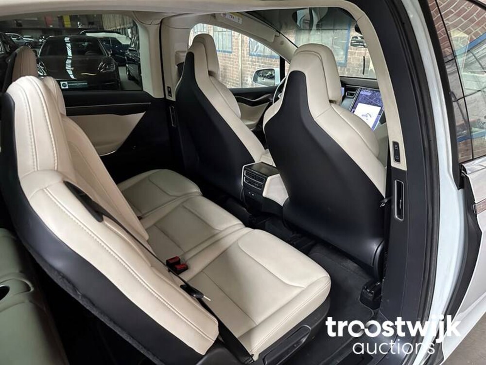 Tesla Model X 100D 7p. 417pk 2018 -Orig. NL-, SP-136-P