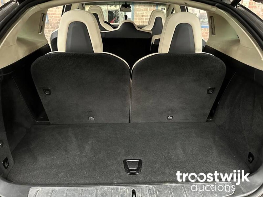 Tesla Model X 100D 7p. 417pk 2018 -Orig. NL-, SP-136-P