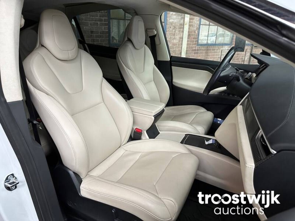 Tesla Model X 100D 7p. 417pk 2018 -Orig. NL-, SP-136-P