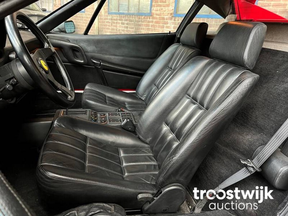 Ferrari 328 GTB 3200 Quattrovalvole 271pk 1989, 04-LXS-1