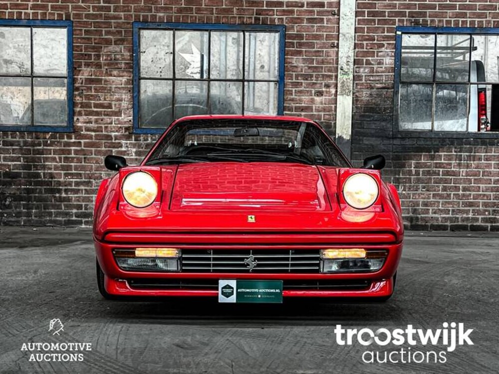 Ferrari 328 GTB 3200 Quattrovalvole 271pk 1989, 04-LXS-1