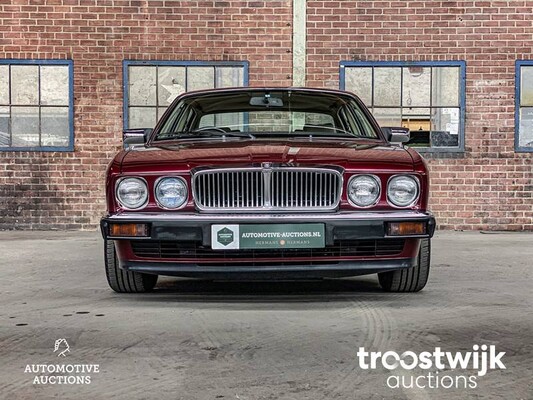 Jaguar XJ6 4.0 226pk 1993, 04-NSN-2