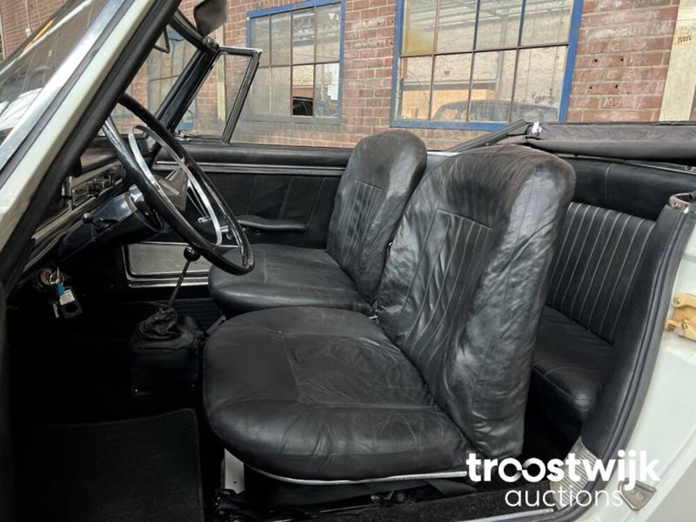 Peugeot 404 Cabriolet  72hp 1969