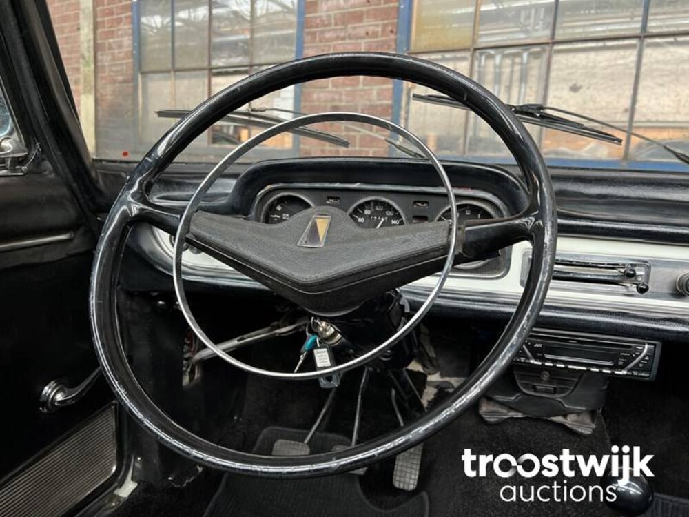 Peugeot 404 Cabriolet  72hp 1969