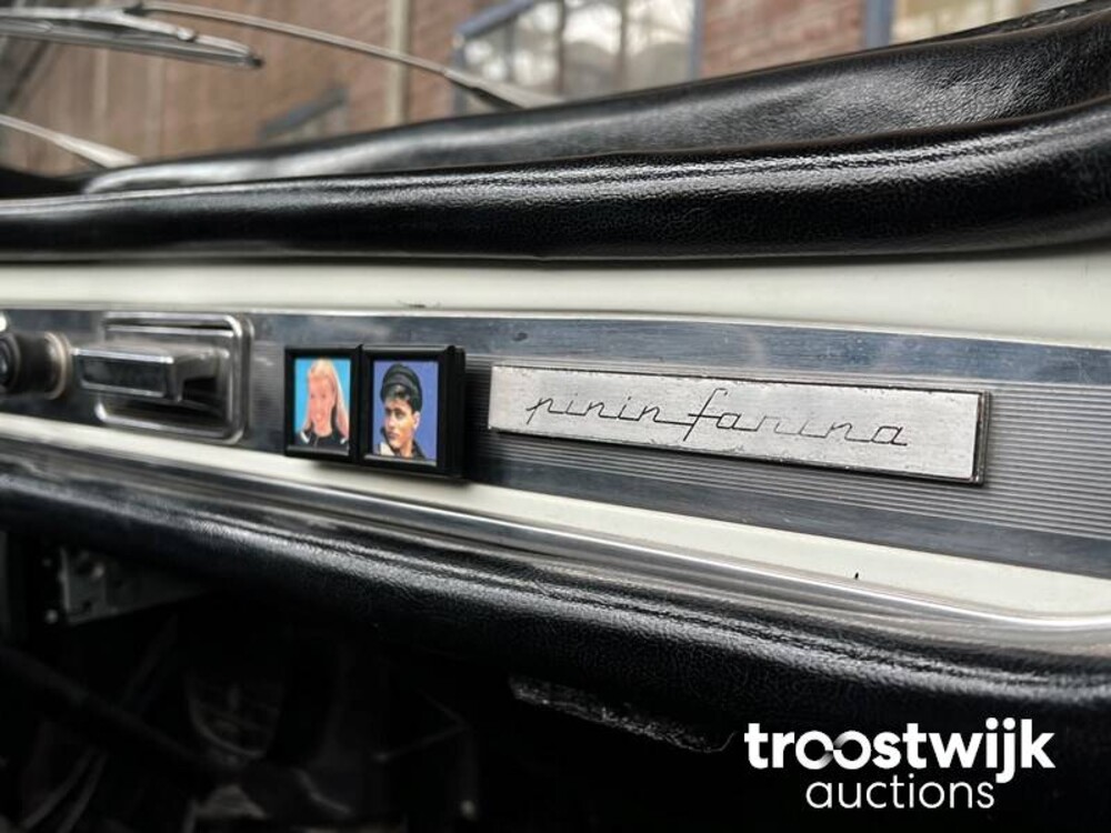 Peugeot 404 Cabriolet  72hp 1969