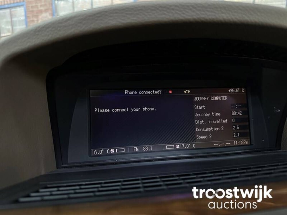 BMW 745i Executive E65 4.4 V8 333pk 2003 -Youngtimer-