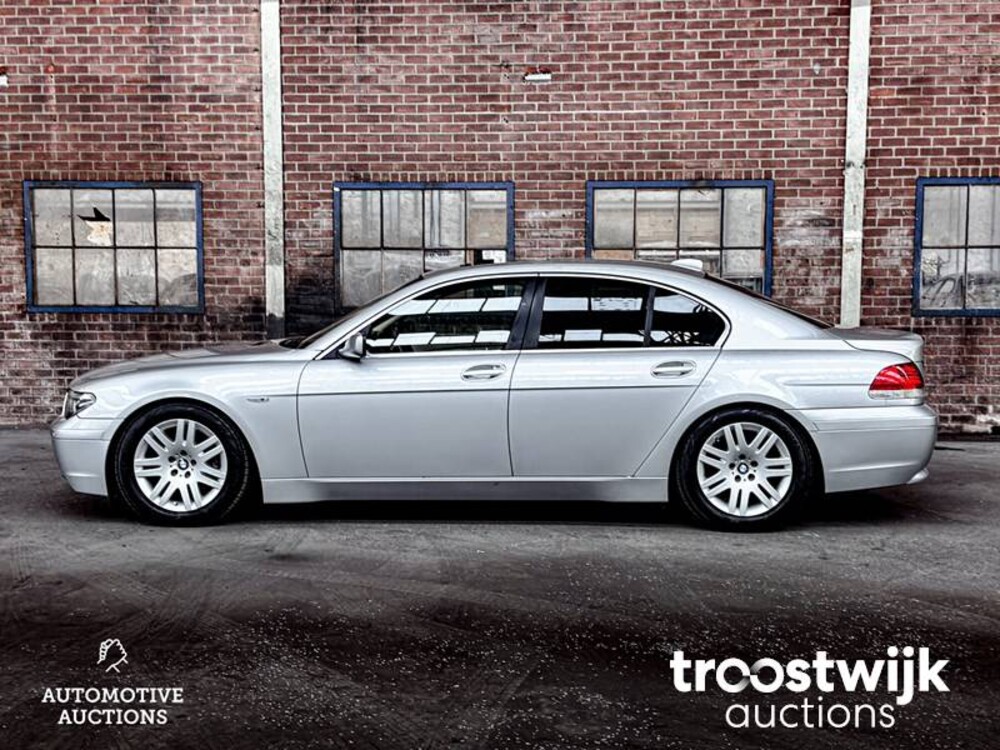 BMW 745i Executive E65 4.4 V8 333pk 2003 -Youngtimer-