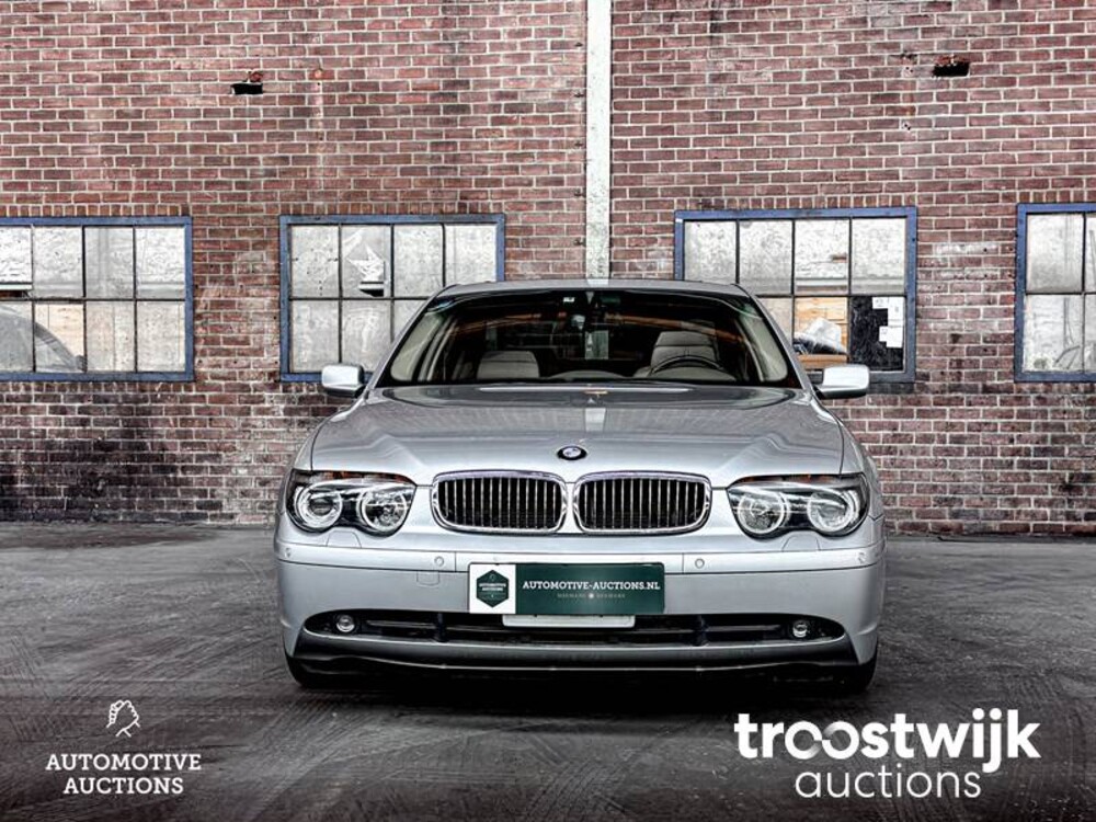BMW 745i Executive E65 4.4 V8 333pk 2003 -Youngtimer-