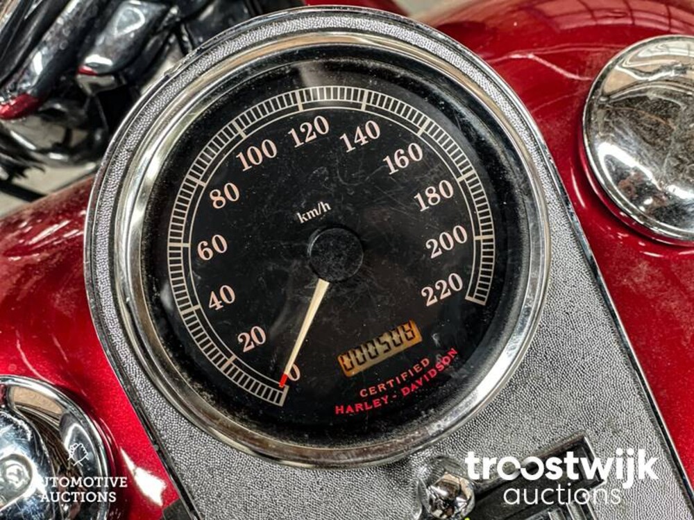 Harley-Davidson FLHR Cruiser 1449cc 72hp 1999 Motorcycle