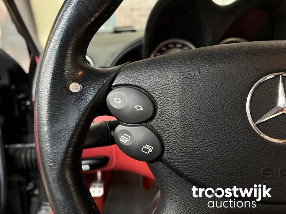 Mercedes-Benz SL55 AMG 5.5 V8  500pk 2003 -Youngtimer-