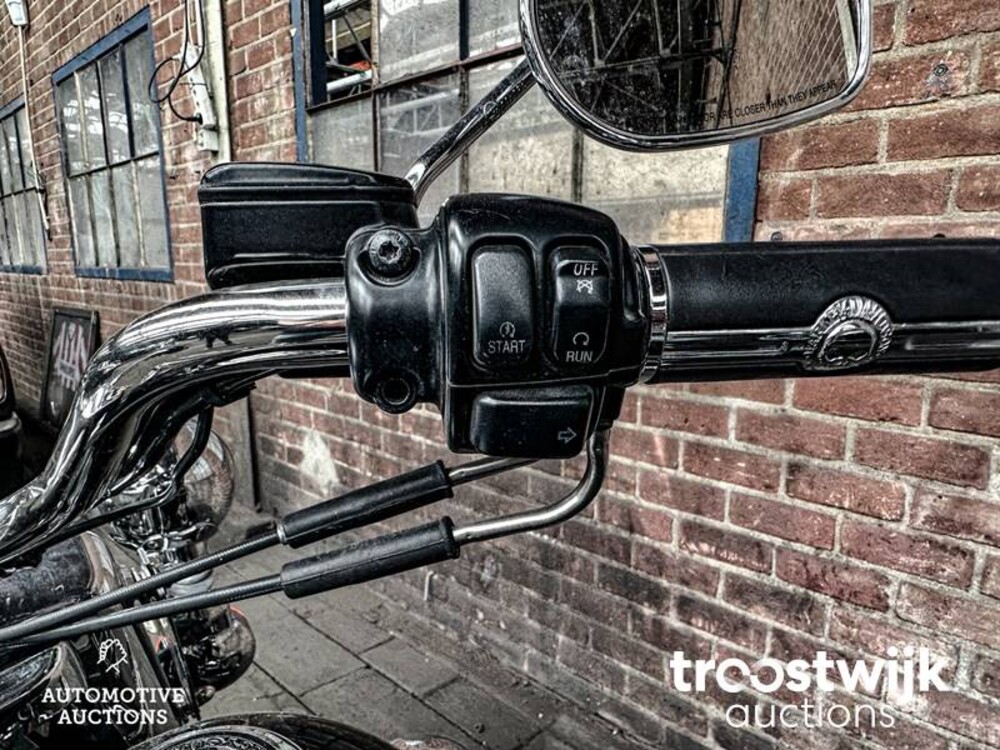 Harley-Davidson Road King FLHR Cruiser 1450cc 67pk 2004 Motorfiets 