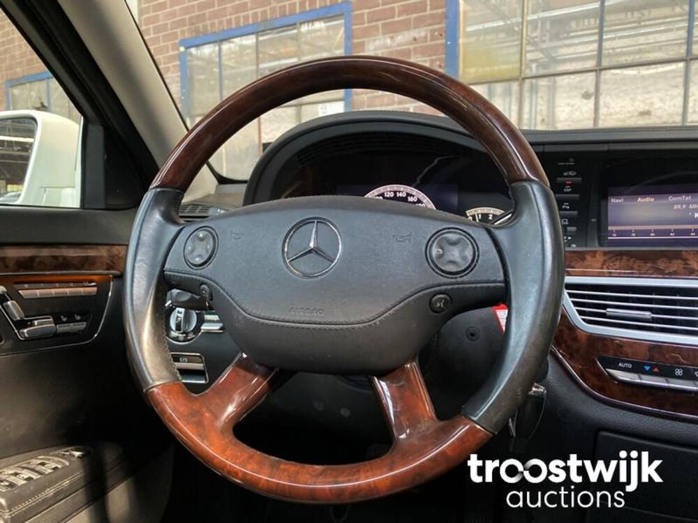 Mercedes-Benz S500L 5.5 V8 388hp 2006 Lorinser -Youngtimer-