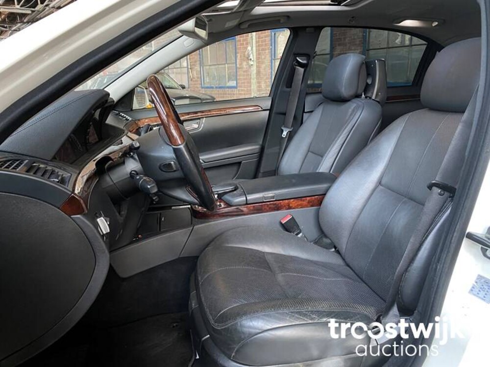 Mercedes-Benz S500L 5.5 V8 388hp 2006 Lorinser -Youngtimer-